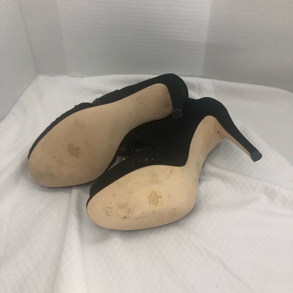 Ivanka Trump Delfino Black leather cut-out stiletto 8 NWT - Picture 4 of 4